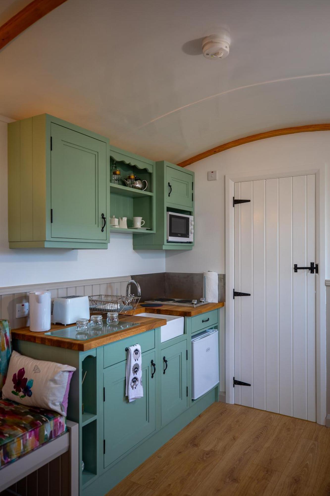 Shepherd Hut Bird Enniskillen, Fermanagh Exterior photo