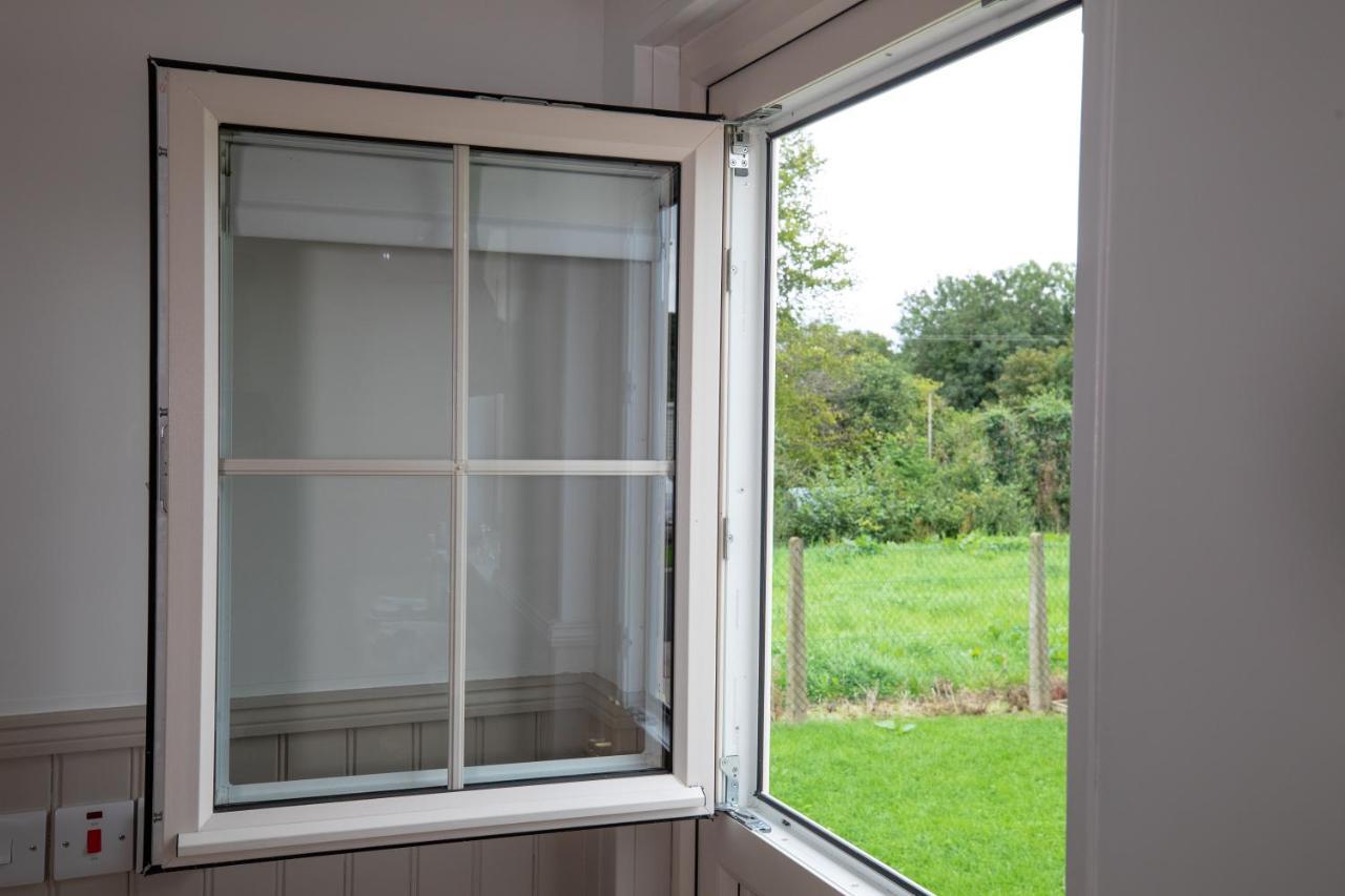 Shepherd Hut Bird Enniskillen, Fermanagh Exterior photo